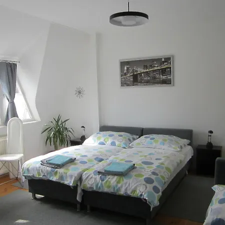 Affittacamere Kántor Vendégház 3*